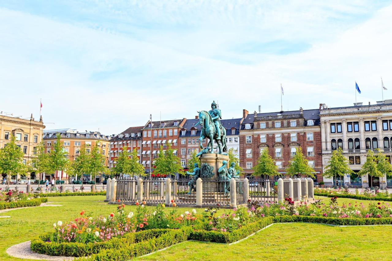 Large Apartment With Canal View In Central Cph City Kodaň Exteriér fotografie