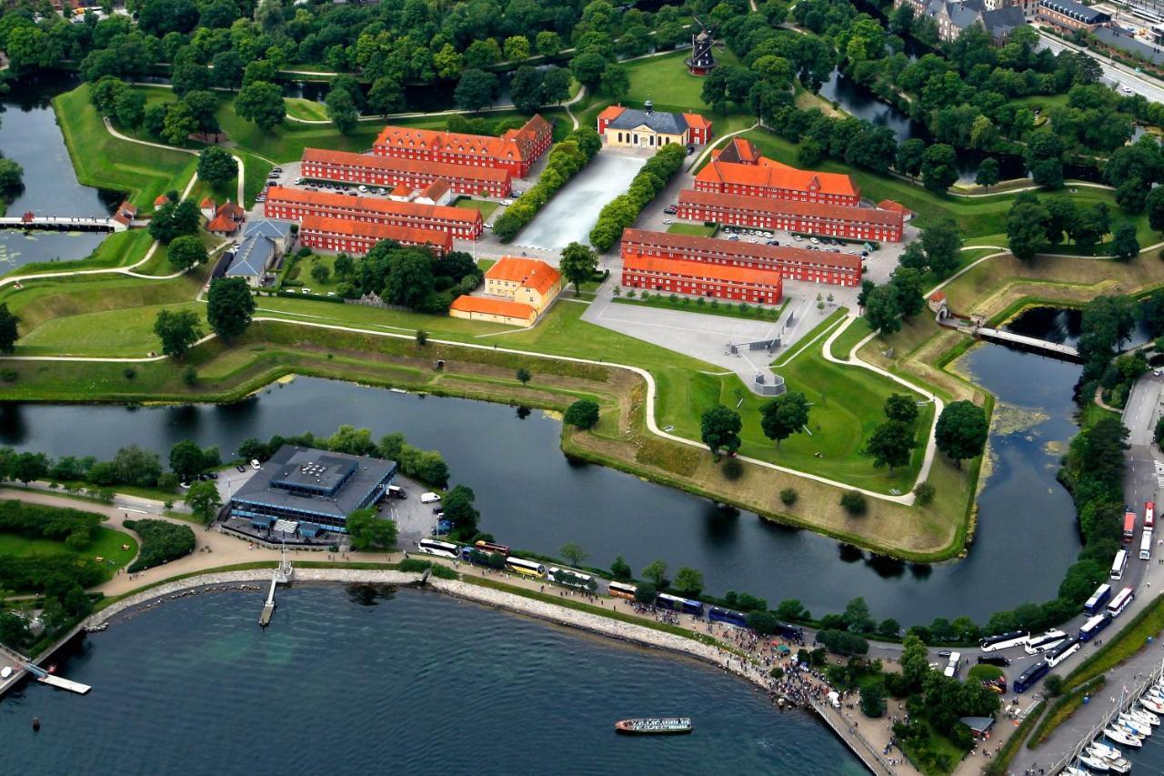 Large Apartment With Canal View In Central Cph City Kodaň Exteriér fotografie