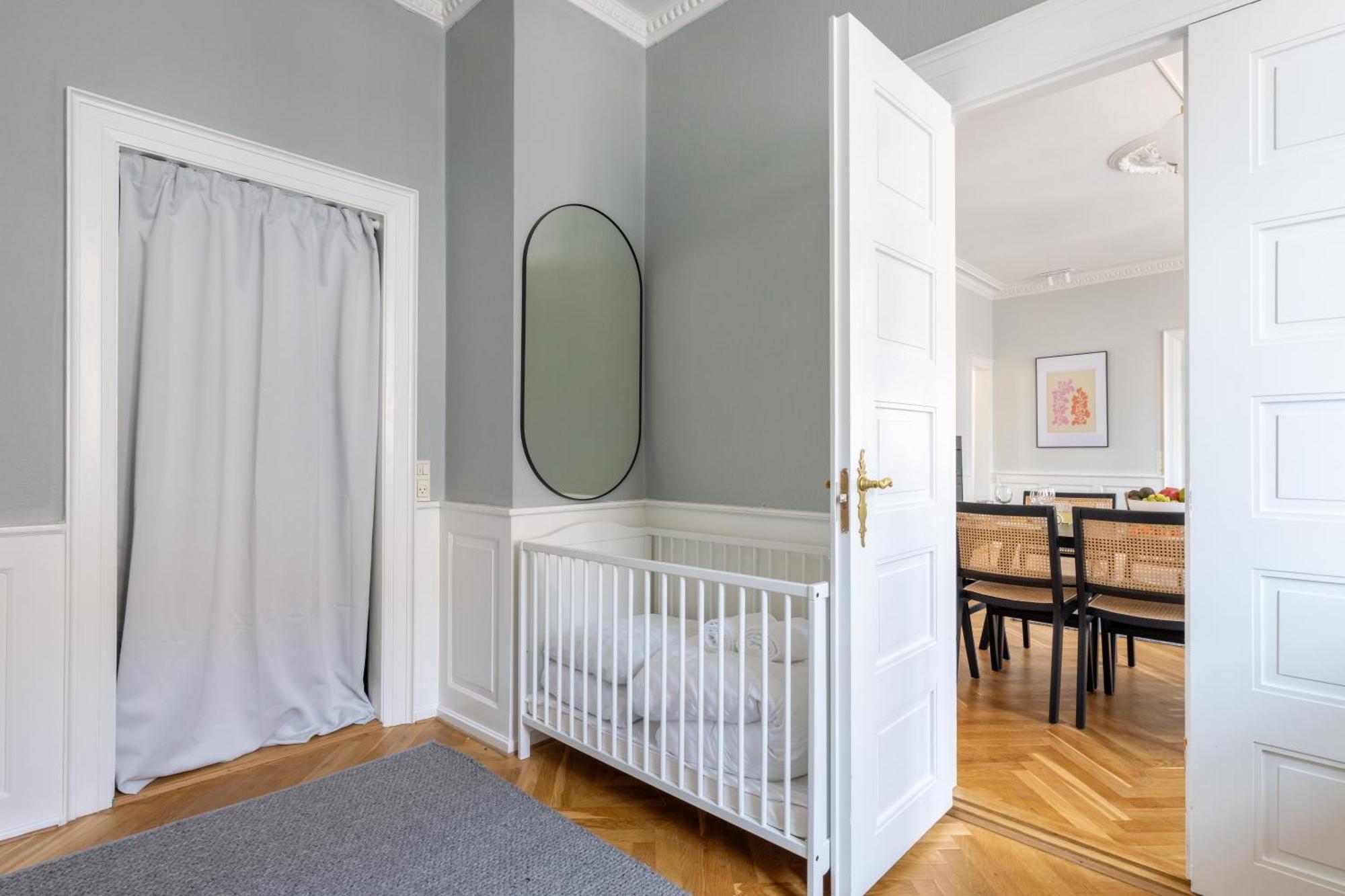 Large Apartment With Canal View In Central Cph City Kodaň Exteriér fotografie