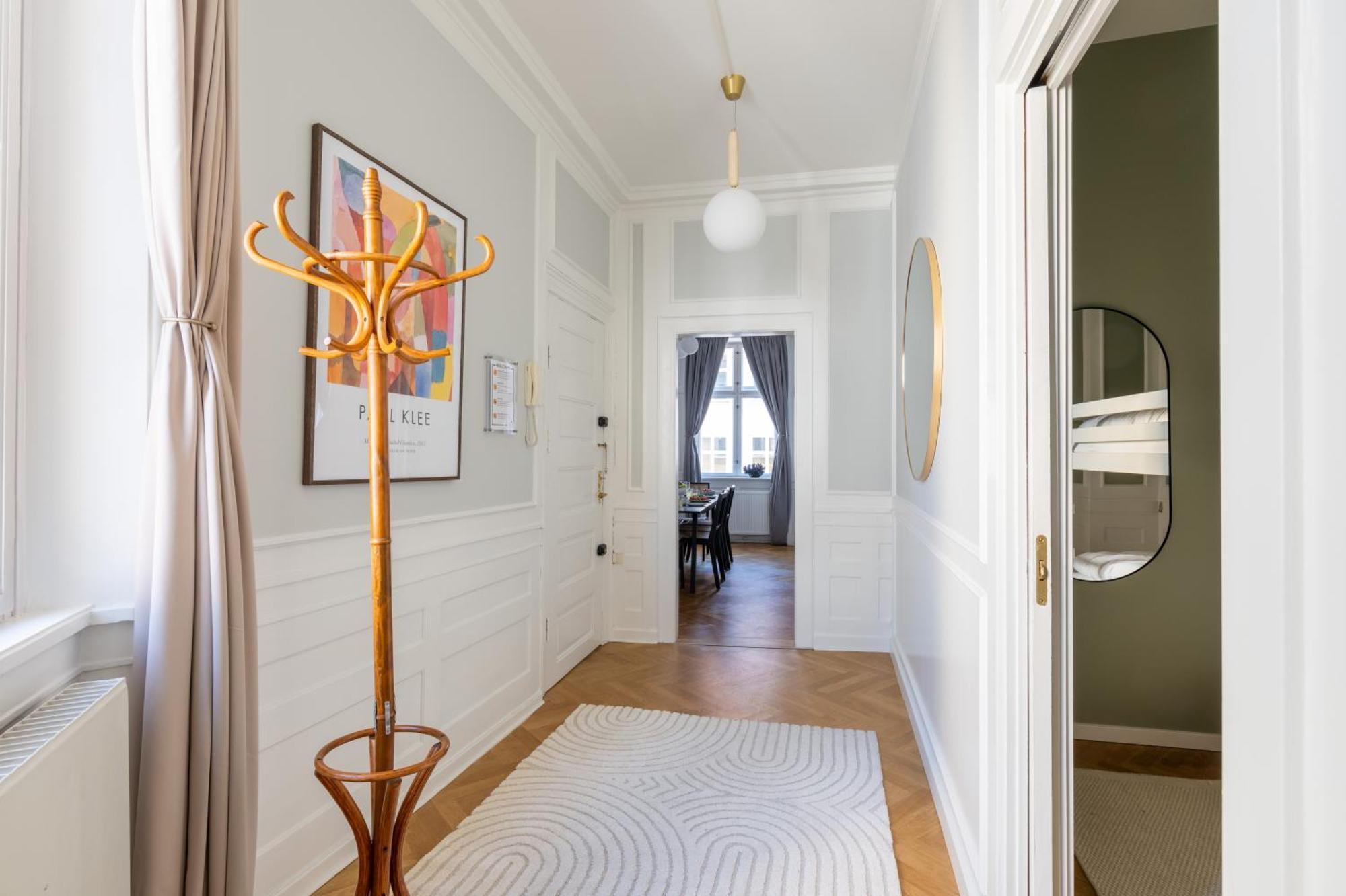 Large Apartment With Canal View In Central Cph City Kodaň Exteriér fotografie
